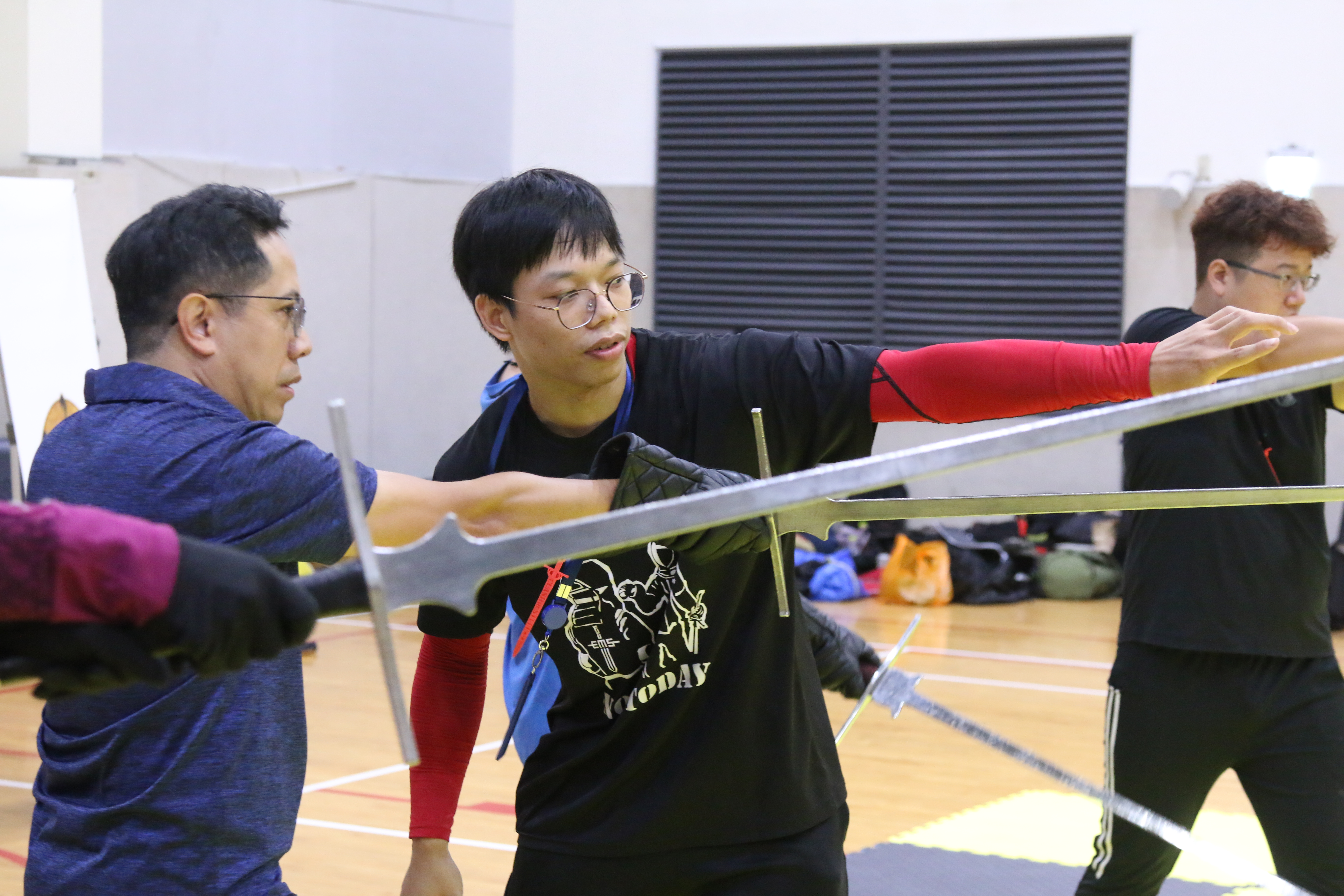 2024 The “Flourish” in KDF longsword — never stop in a fight. – Clash ...